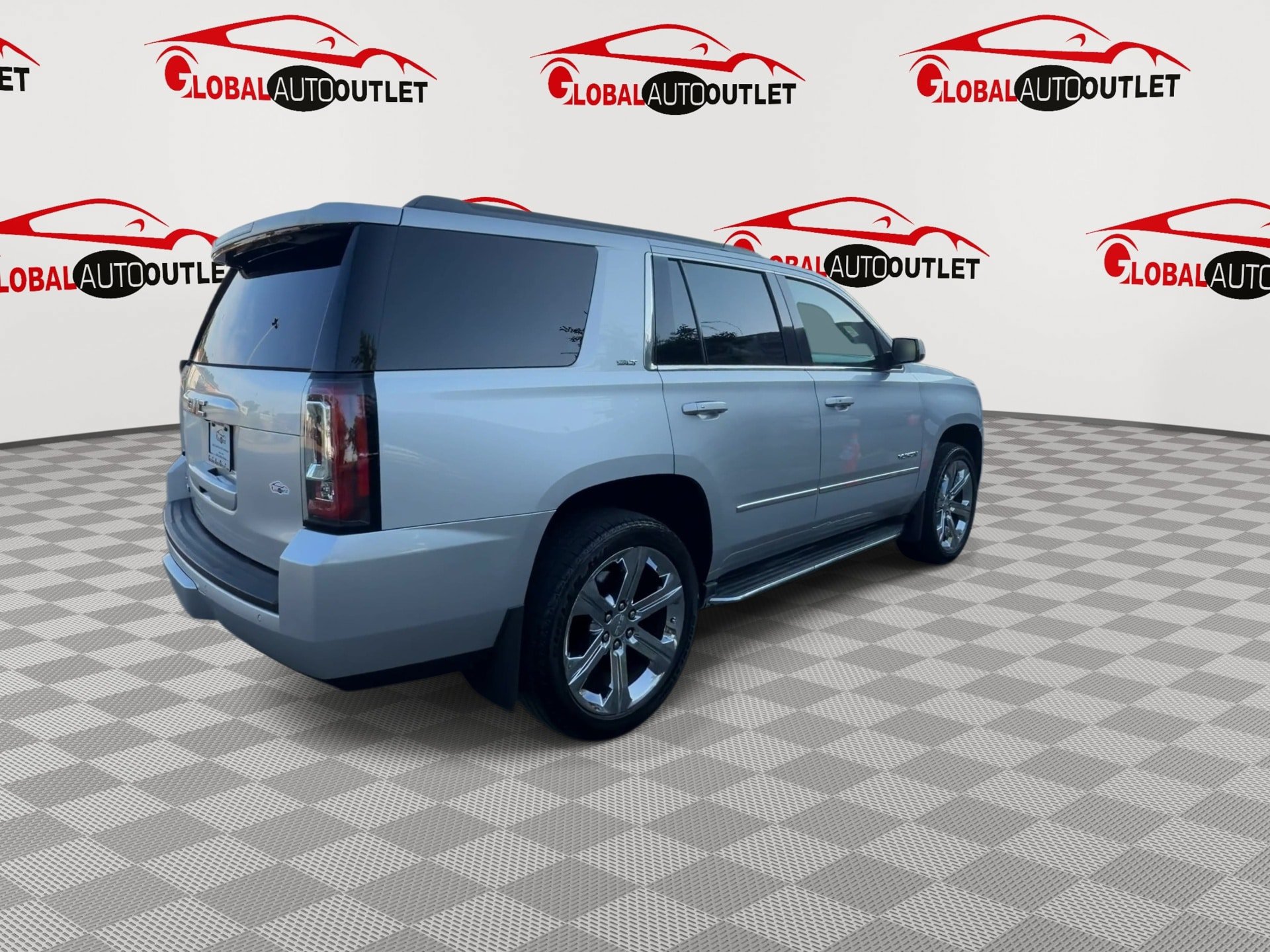 Used 2015 GMC Yukon SLT w/ Open Road Package AWD/4WD image 8