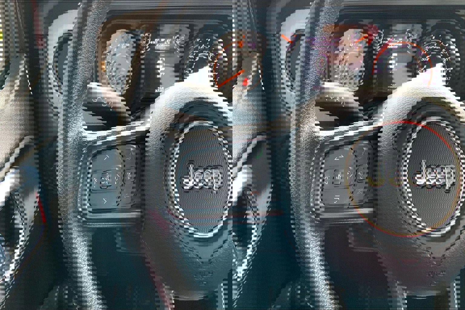 Used 2024 Jeep Gladiator Sport image 16