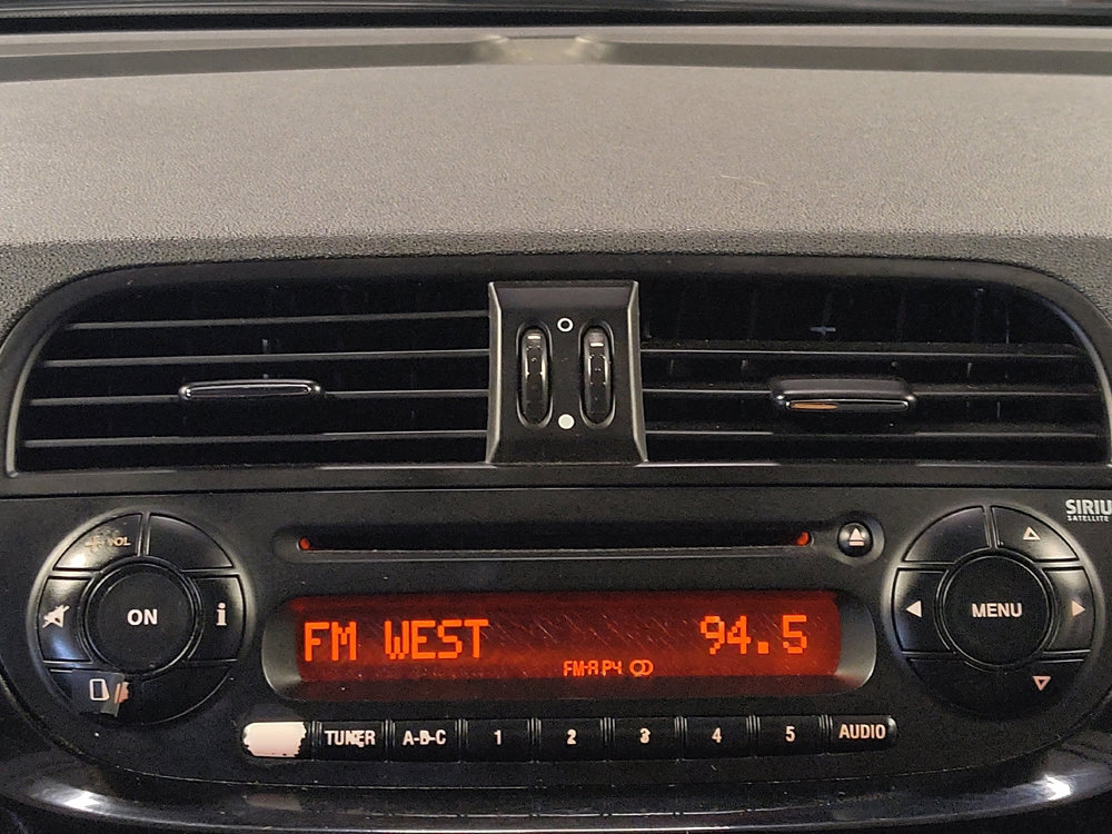 Used 2015 FIAT 500 Sport w/ Comfort/Convenience Group image 25