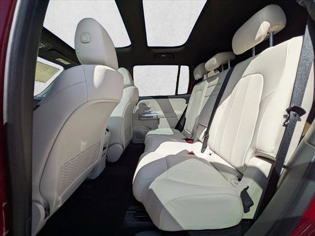 New 2026 Mercedes-Benz GLB 250 image 16