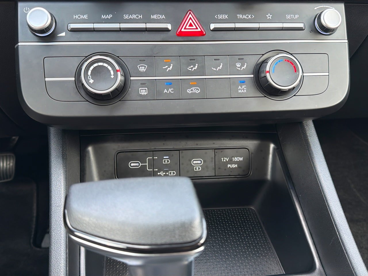 Certified 2026 Hyundai Tucson SE AWD/4WD image 24