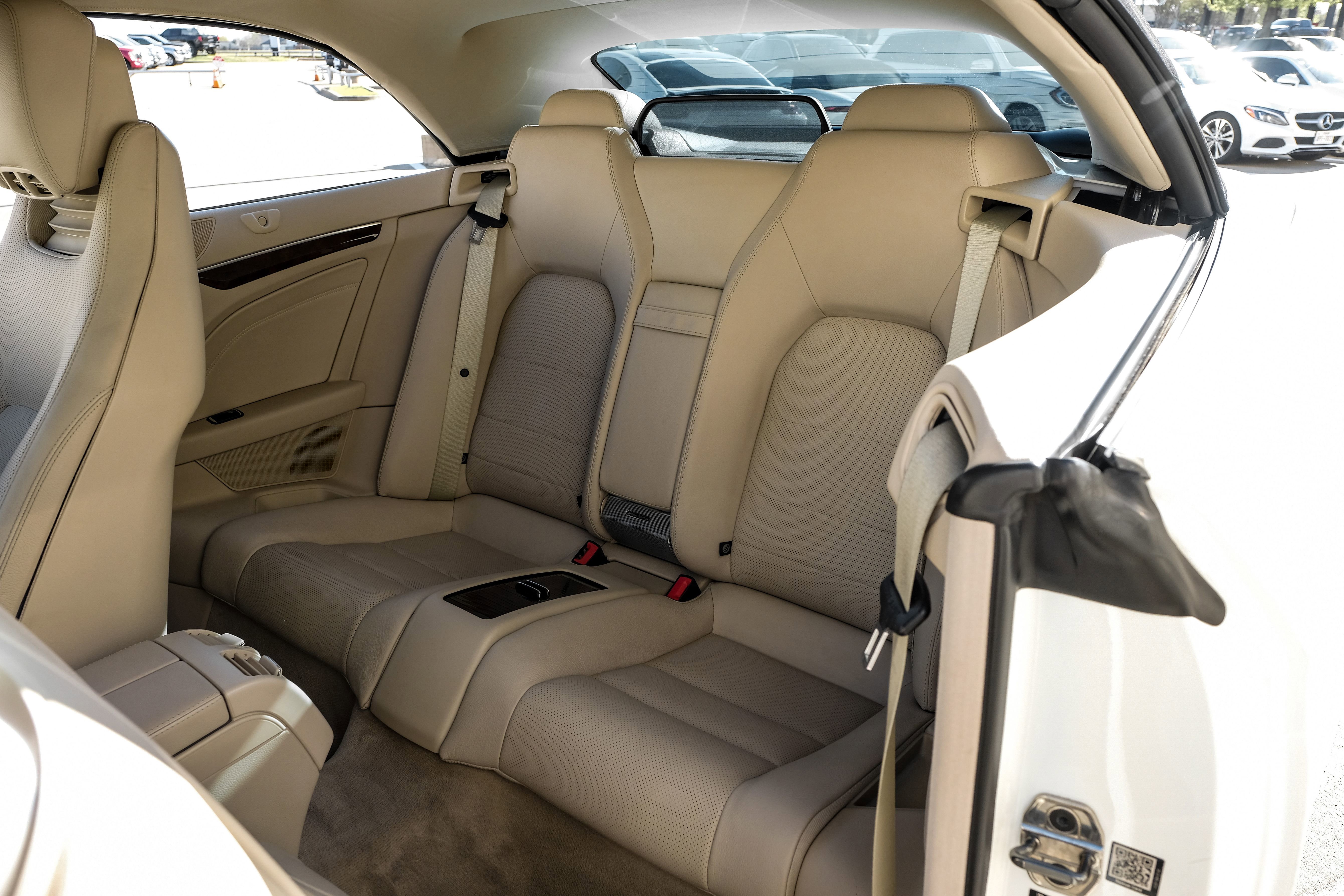 Used 2014 Mercedes-Benz E 550 Cabriolet w/ Premium 1 Package image 29