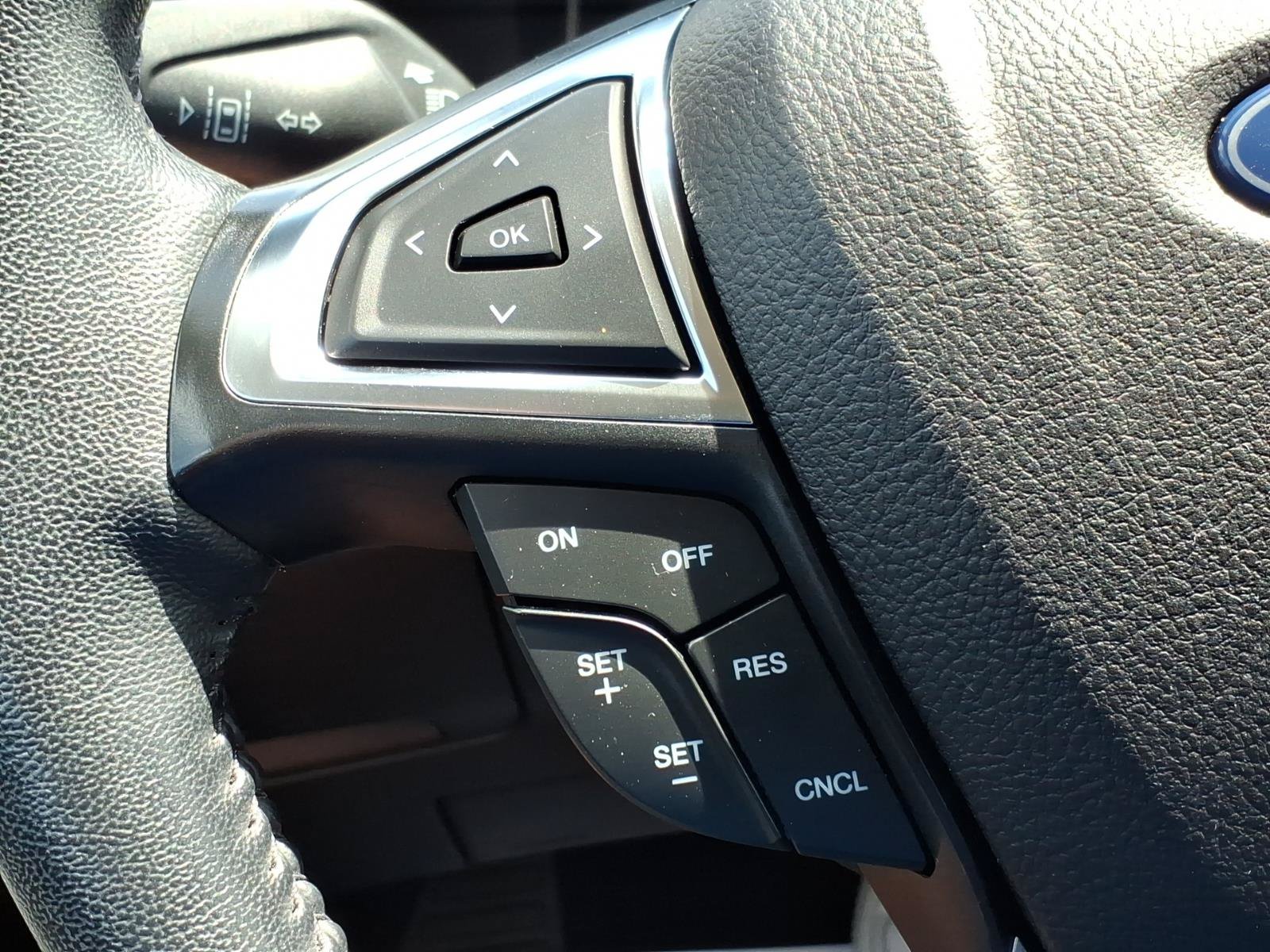 Certified 2024 Ford Edge SEL w/ Convenience Package AWD/4WD image 24