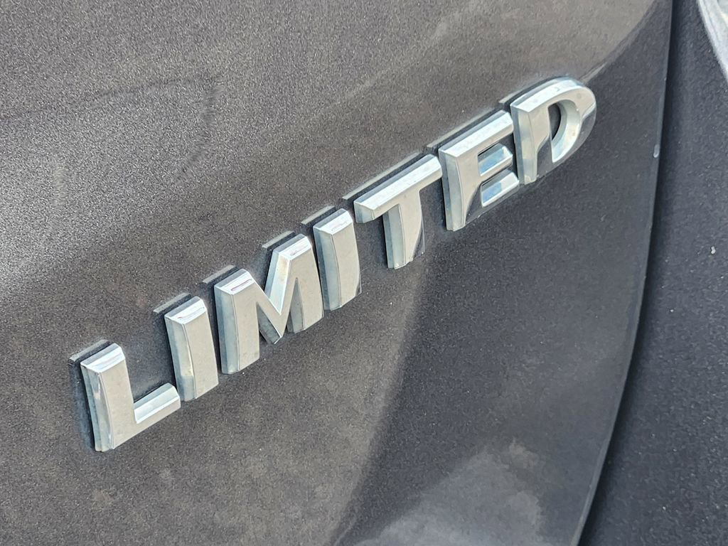 Used 2015 Jeep Grand Cherokee Limited w/ Luxury Group II image 13