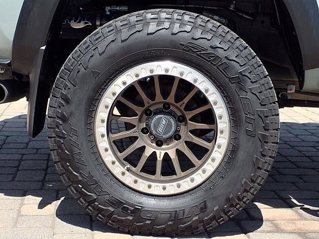 Used 2023 Toyota Tacoma TRD Off-Road image 9