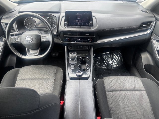 Used 2025 Nissan Rogue SV AWD/4WD image 12