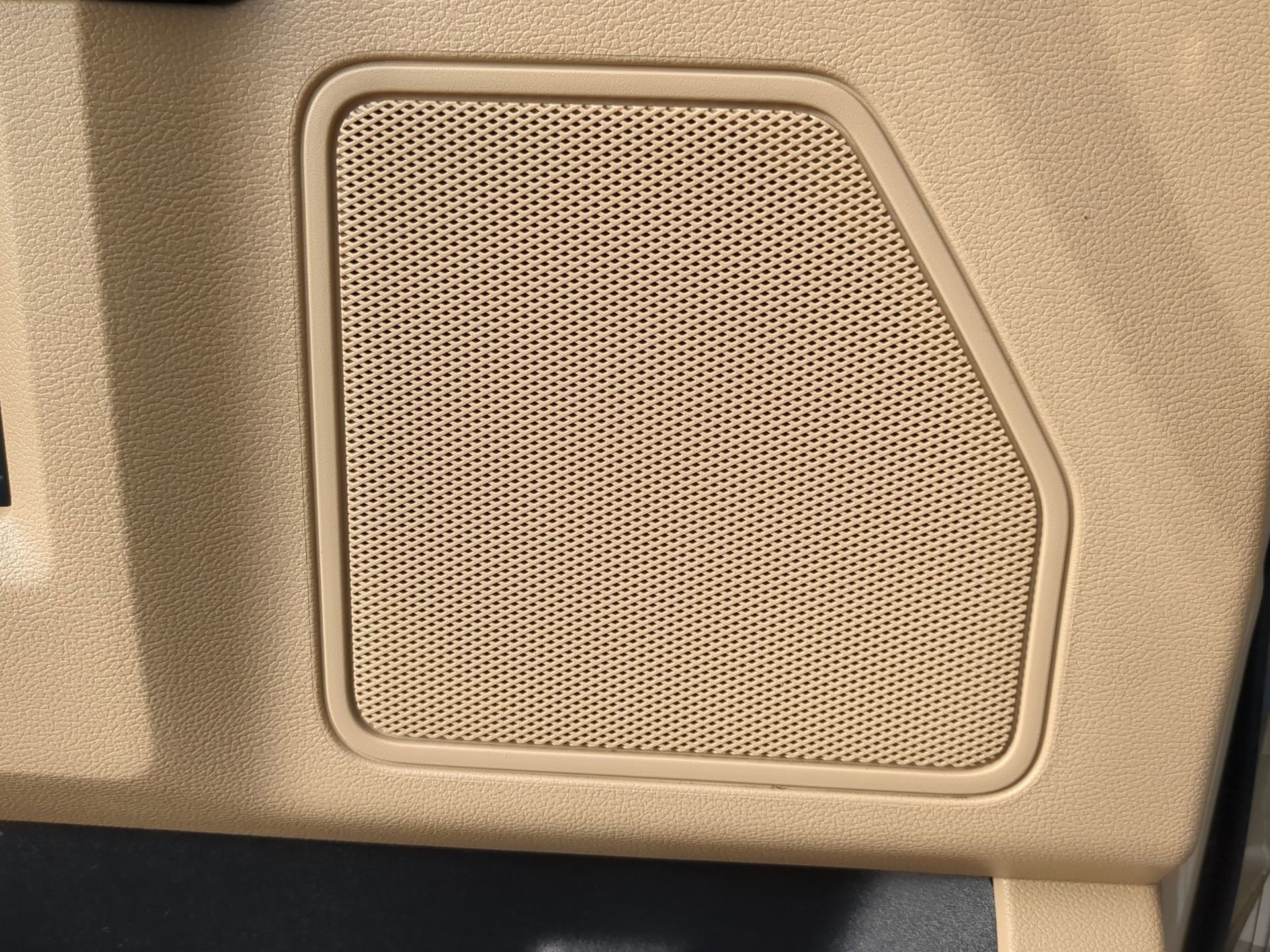 Certified 2018 Ford F150 XLT w/ Equipment Group 302A Luxury image 48