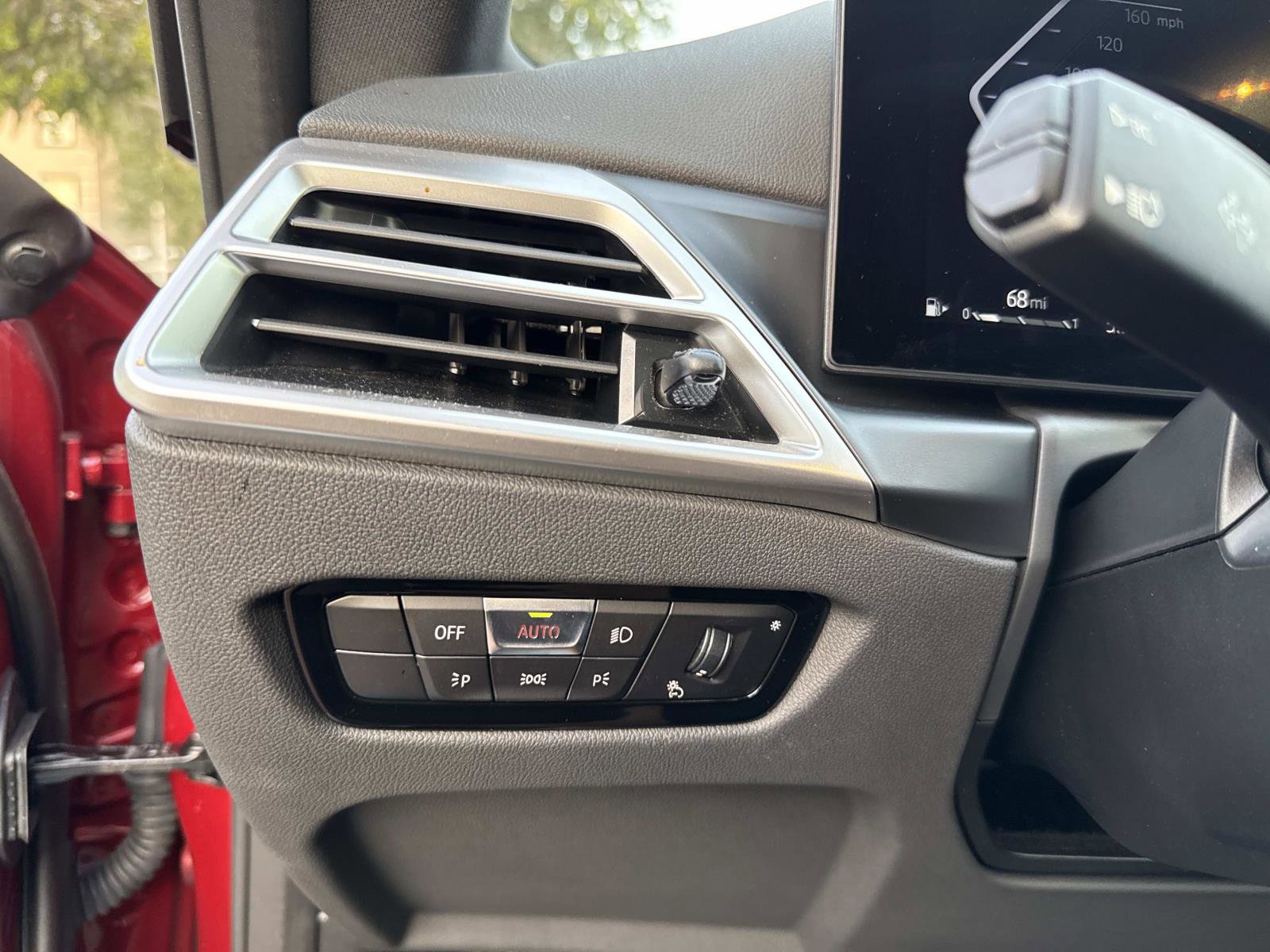 Used 2025 BMW 230i Coupe image 31