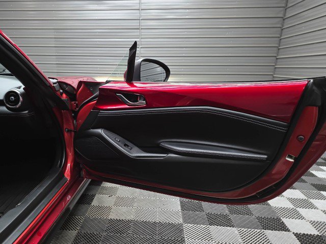 Used 2022 MAZDA MX-5 Miata RF Grand Touring w/ Weather Package RWD image 29