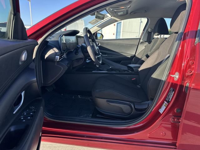 Used 2024 Hyundai Elantra SEL image 22