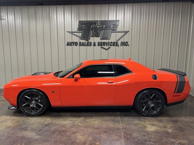 Used 2016 Dodge Challenger R/T Scat Pack image 3