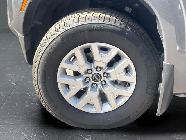 Used 2024 Nissan Frontier SV w/ SV Convenience Package image 31