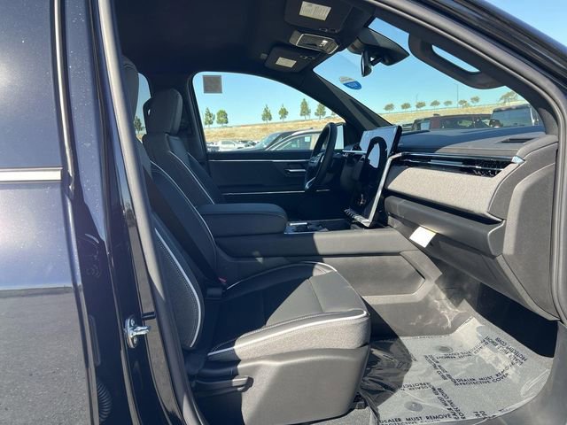 New 2026 GMC Sierra EV Elevation image 31