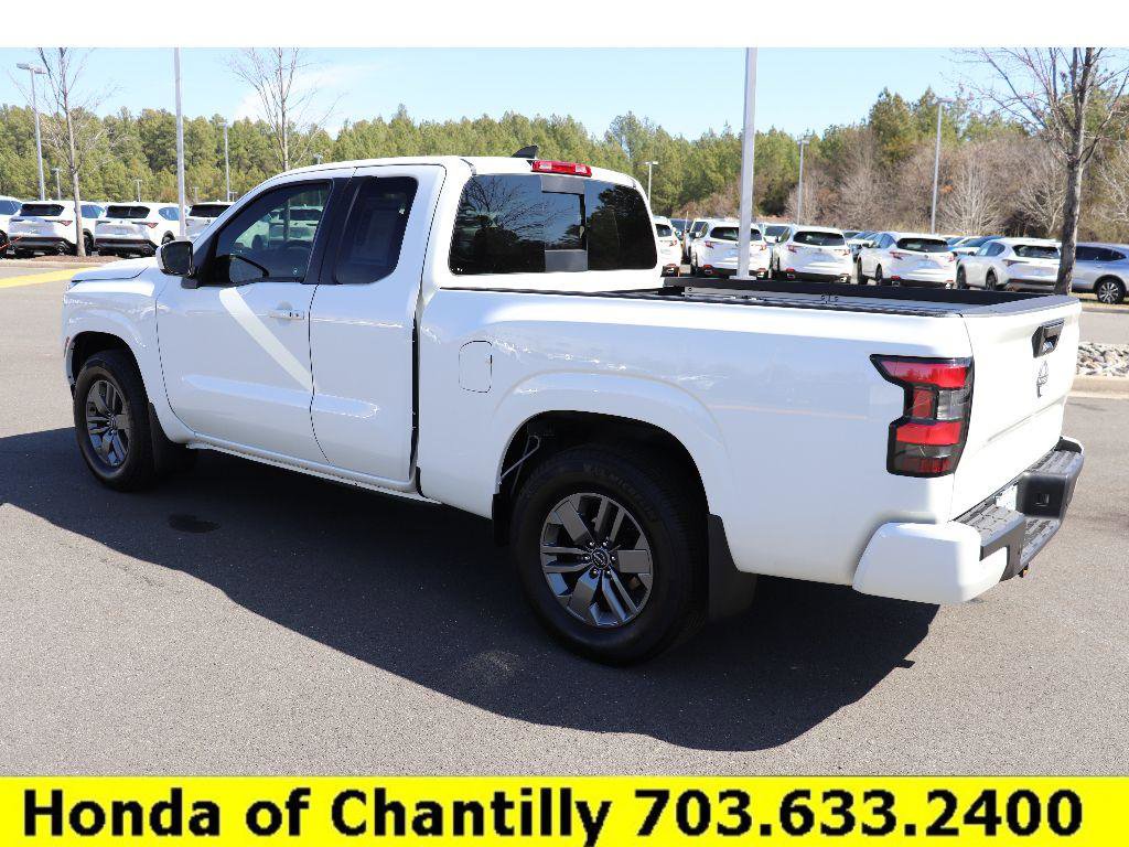 Used 2025 Nissan Frontier SV w/ SV Convenience Package image 6