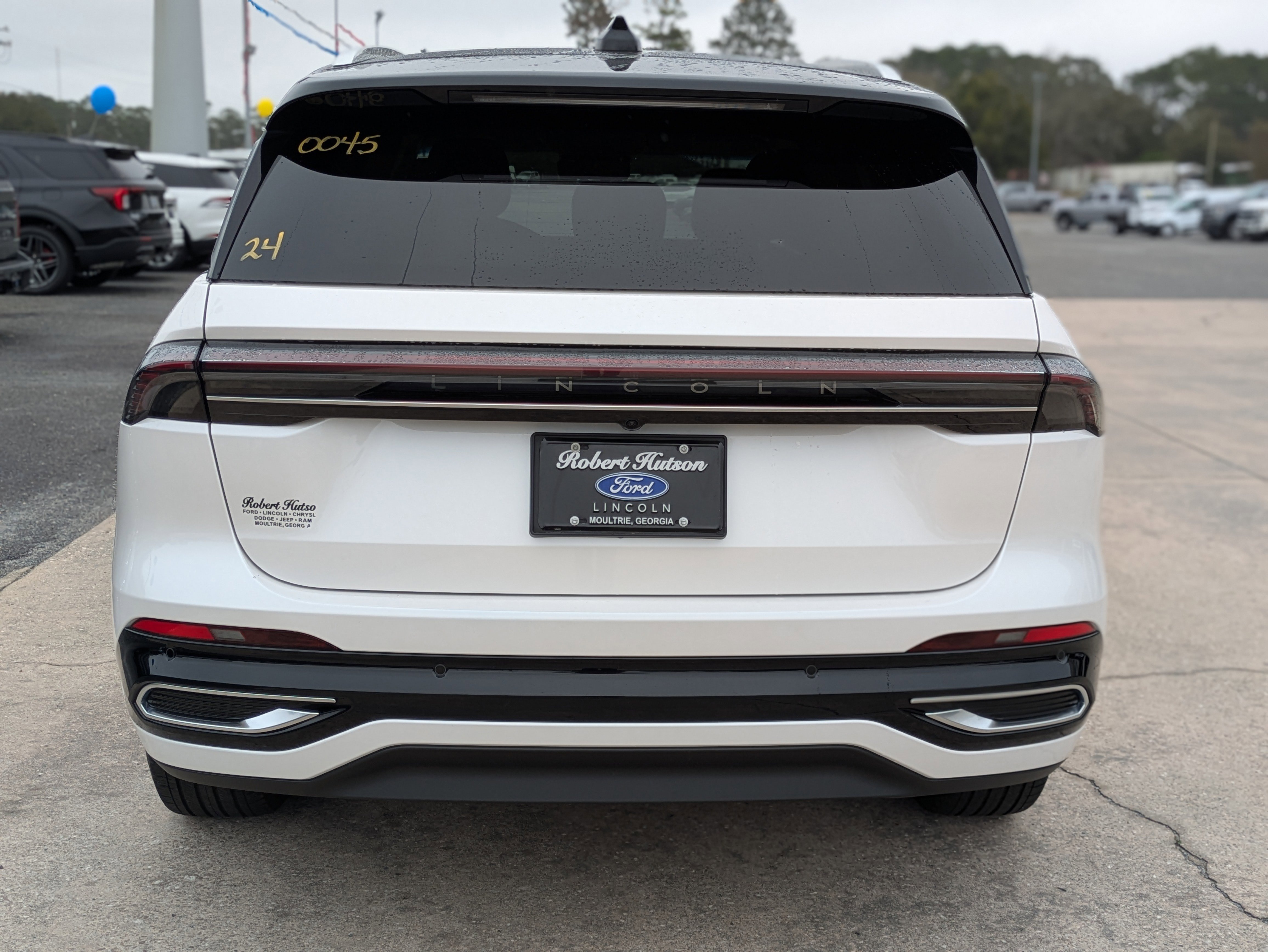 Used 2024 Lincoln Nautilus Reserve image 7