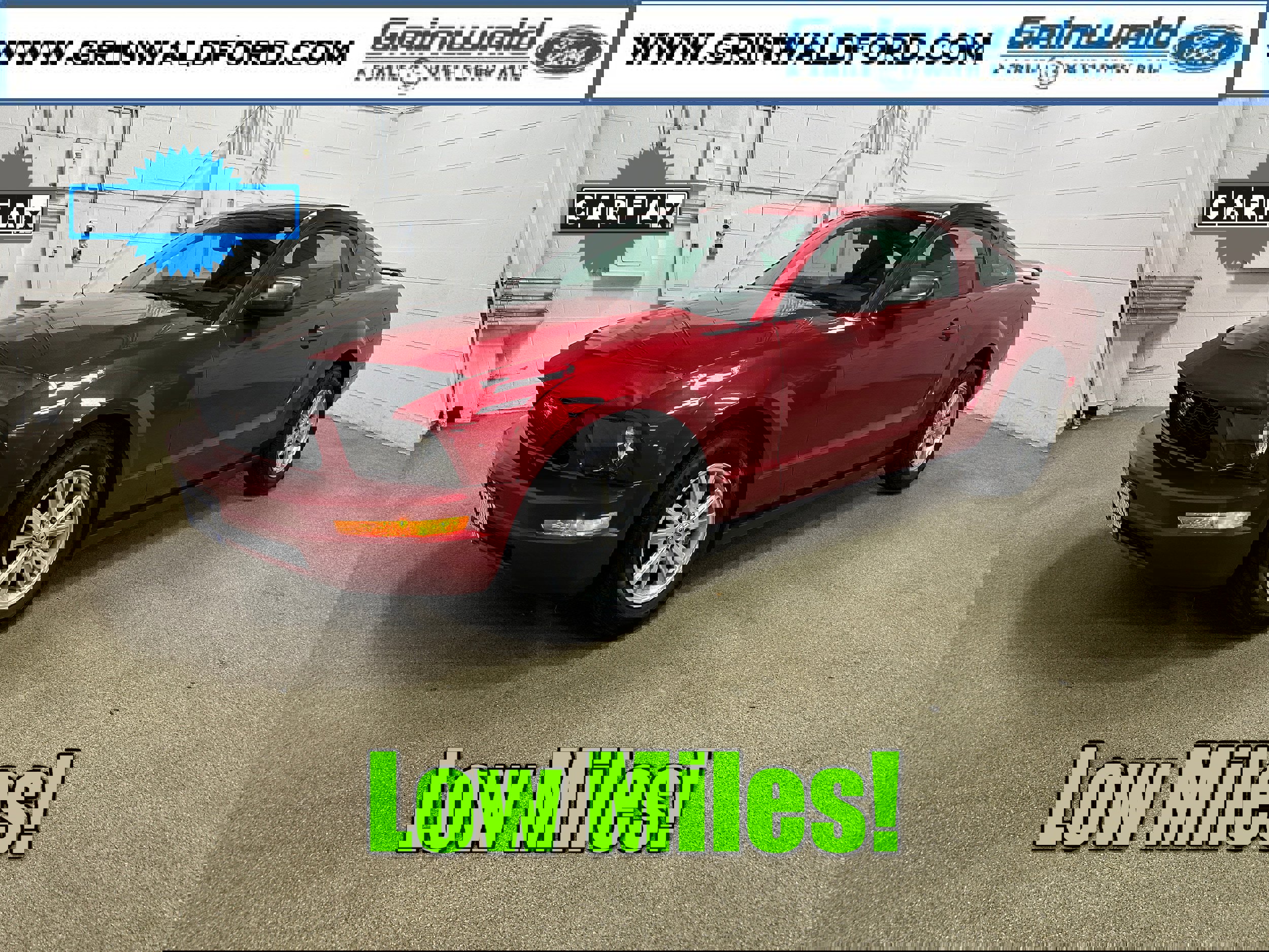 Used 2005 Ford Mustang Deluxe image 1