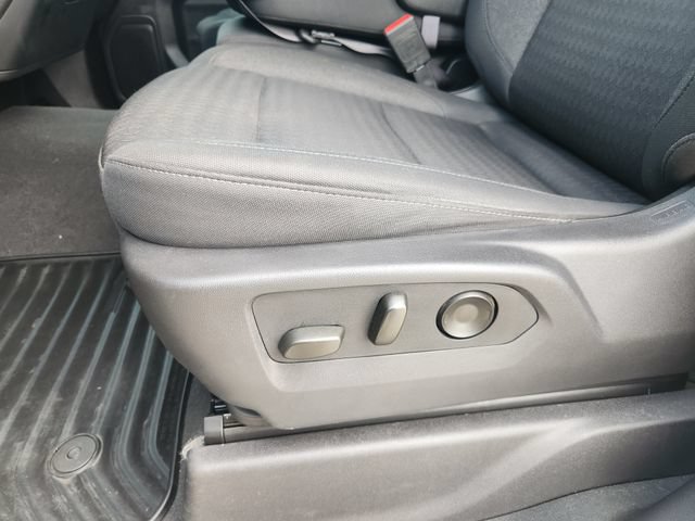 Used 2024 Chevrolet Silverado 1500 Custom AWD/4WD image 23