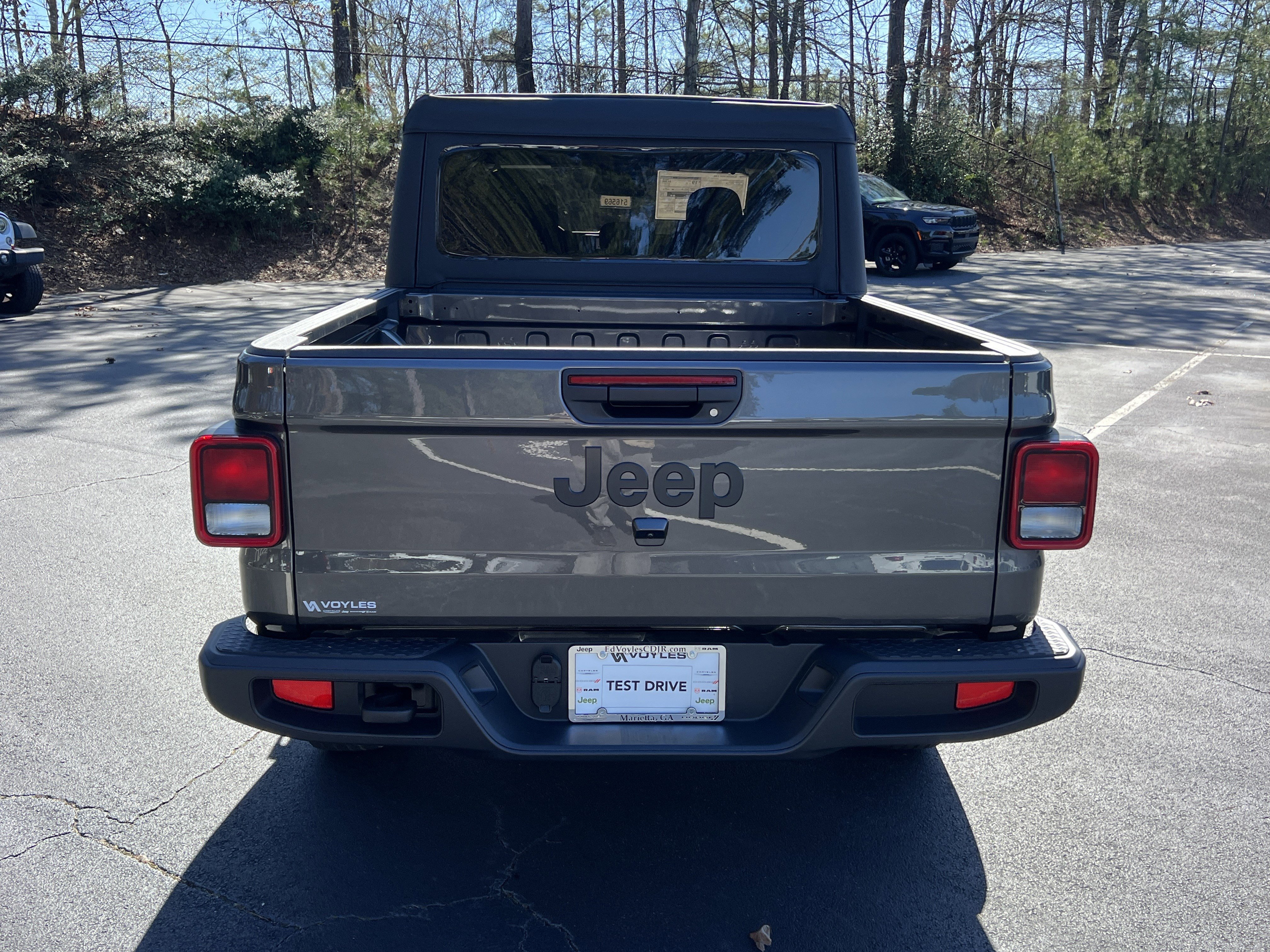 New 2026 Jeep Gladiator Sport image 7