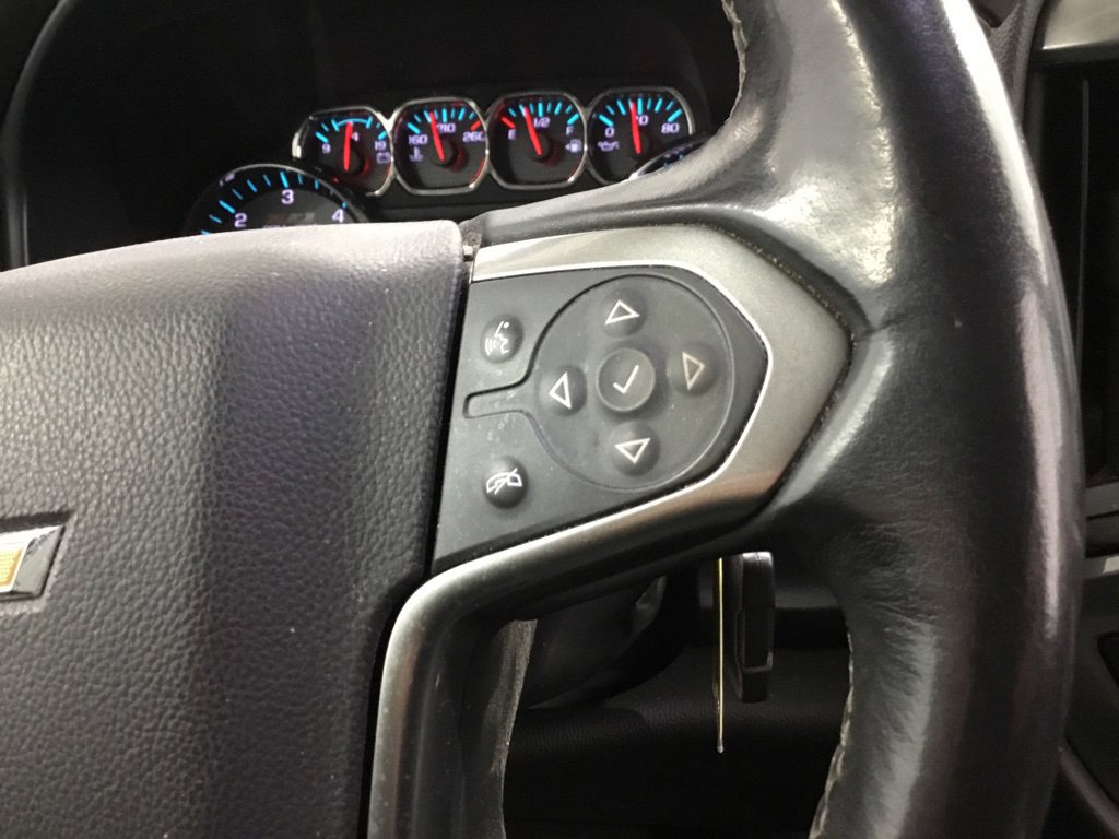 Used 2018 Chevrolet Silverado 1500 LT w/ All Star Edition AWD/4WD image 32