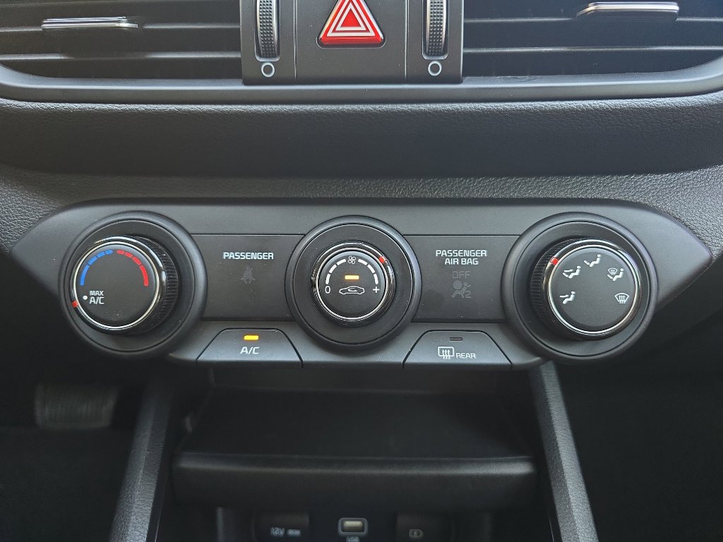 Used 2024 Kia Forte LXS image 28
