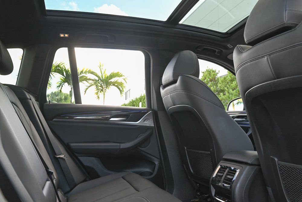 Used 2024 BMW X3 xDrive30i w/ Convenience Package AWD/4WD image 14