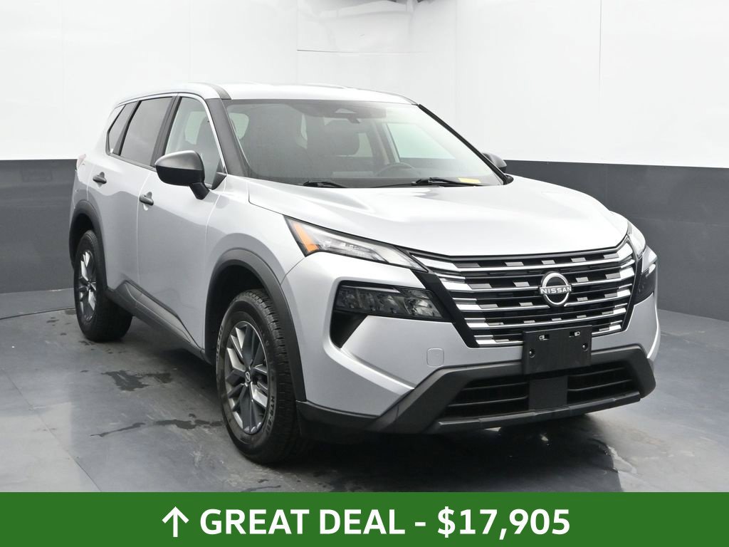 Used 2024 Nissan Rogue S FWD image 7
