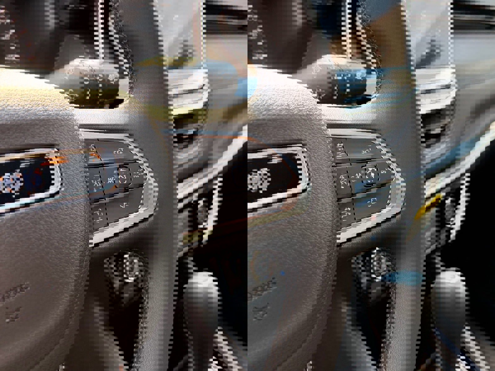 New 2026 Jeep Compass Limited image 13