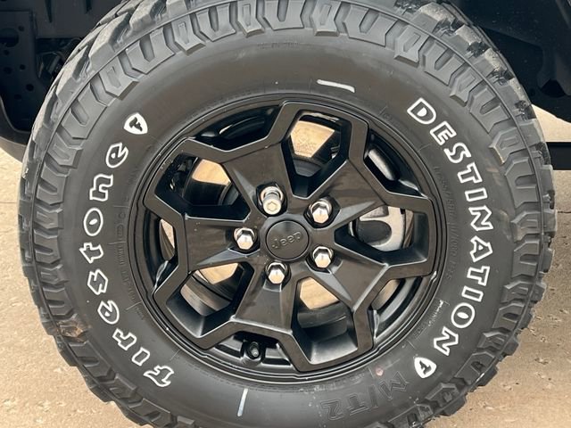 Used 2023 Jeep Wrangler Unlimited w/ Cold Weather Group image 7