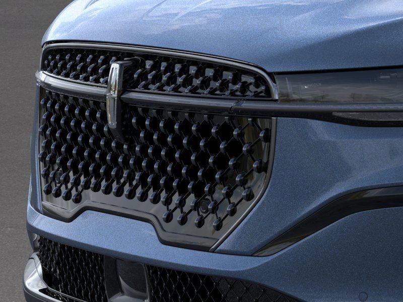 New 2026 Lincoln Nautilus Premier w/ Jet Appearance Package image 17