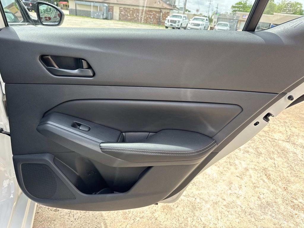 Used 2025 Nissan Altima 2.5 SV FWD image 20