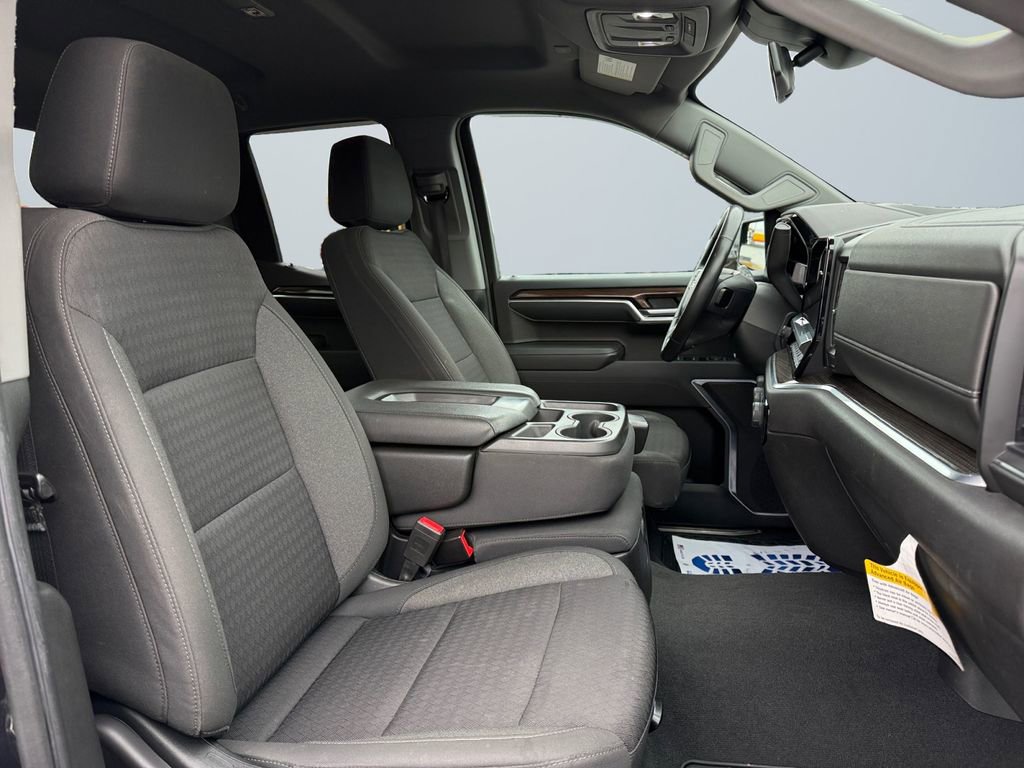 Used 2022 Chevrolet Silverado 1500 LT image 15