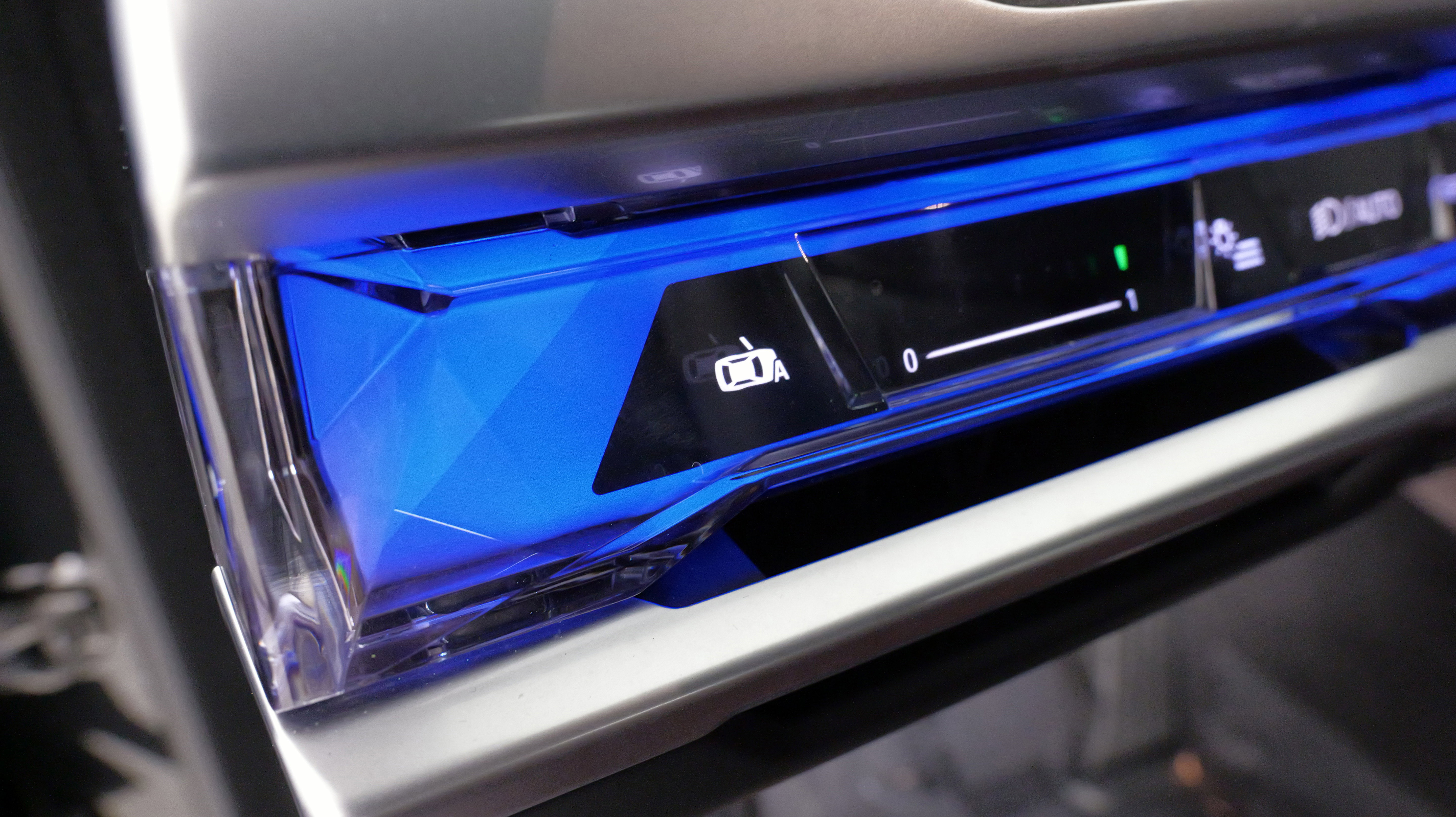 Used 2024 BMW i7 xDrive60 w/ Executive Package image 44