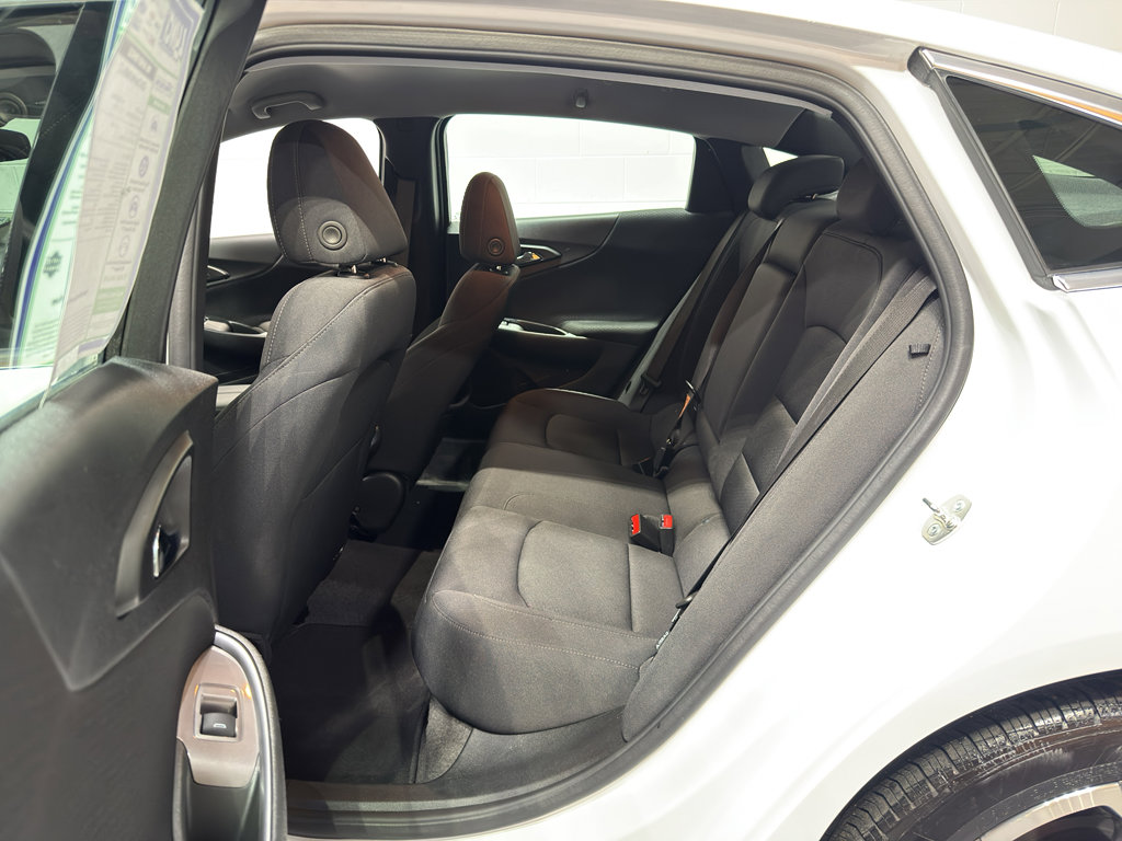 Used 2024 Chevrolet Malibu LT image 10