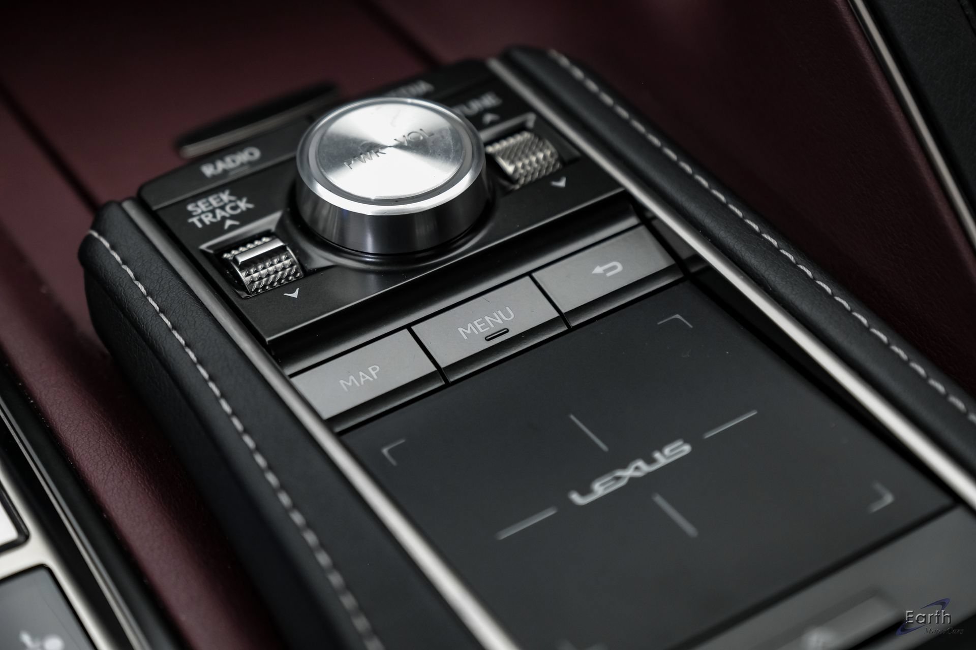Used 2018 Lexus LC 500 Coupe w/ Performance Package RWD image 59