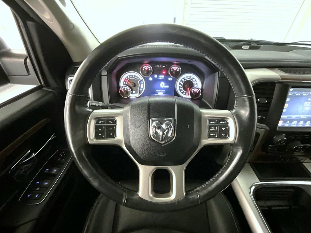 Used 2017 RAM 1500 Laramie w/ Convenience Group AWD/4WD image 11