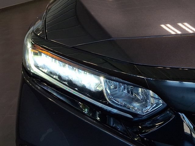 Used 2019 Honda Accord Sport image 8