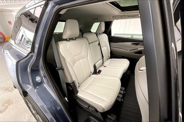 Certified 2026 INFINITI QX60 Luxe w/ Cargo Package AWD/4WD image 20