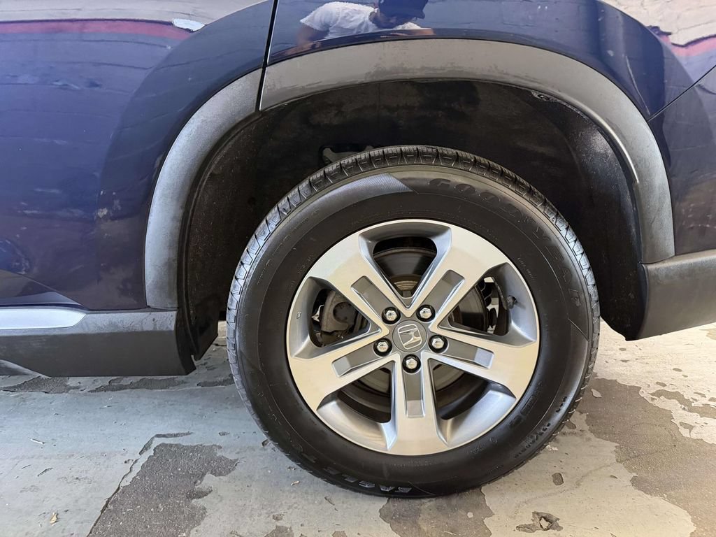 Used 2025 Honda Pilot EX-L image 5