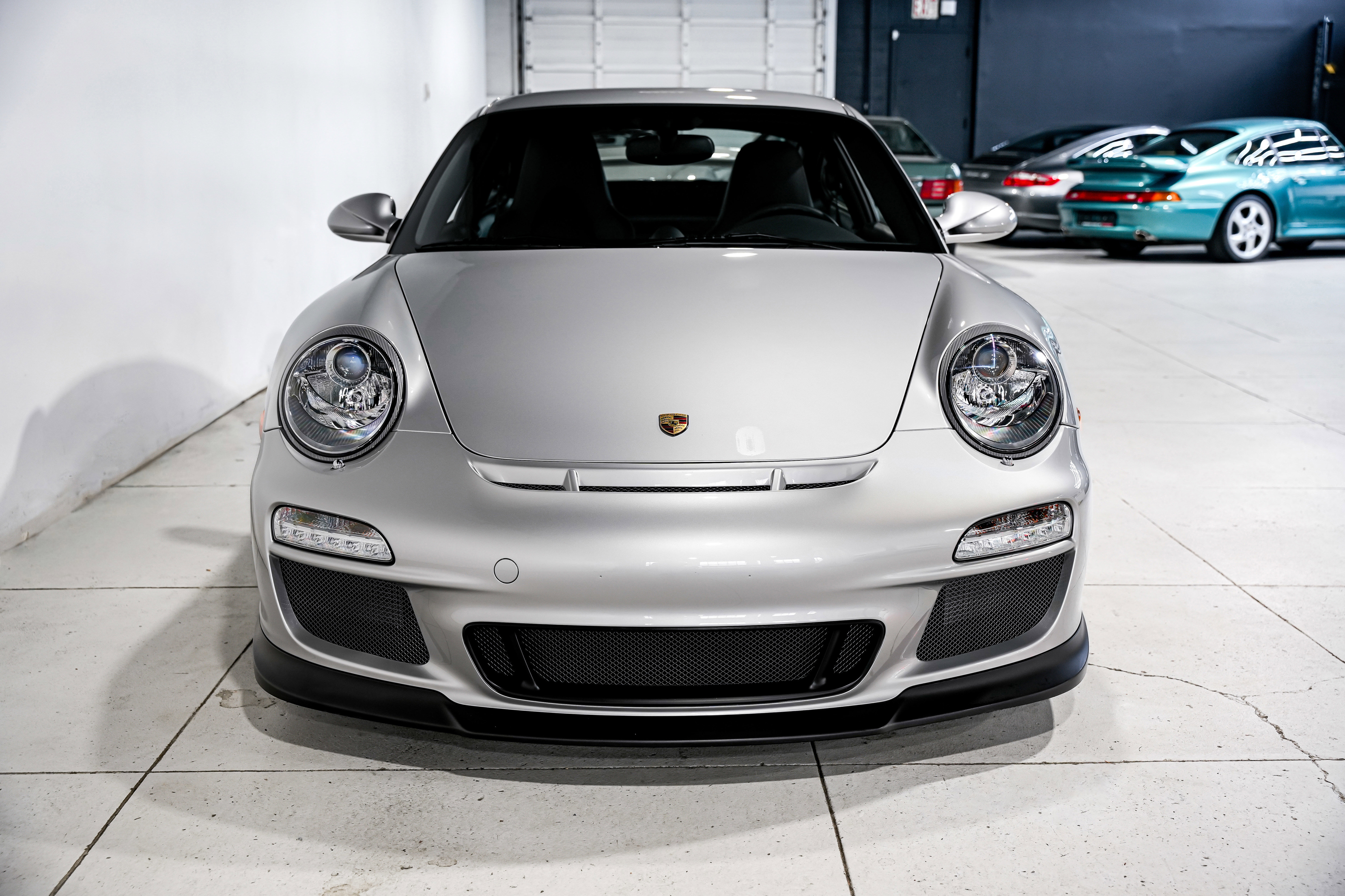 Used 2010 Porsche 911 GT3 image 6