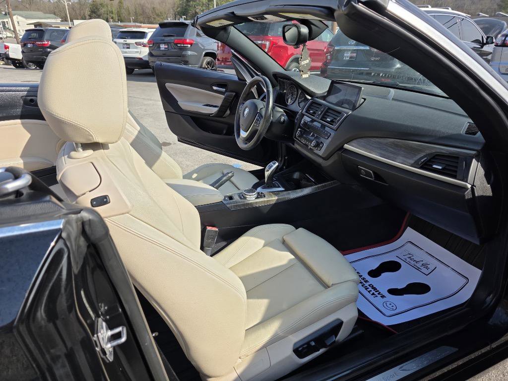 Used 2015 BMW 228i Convertible image 15