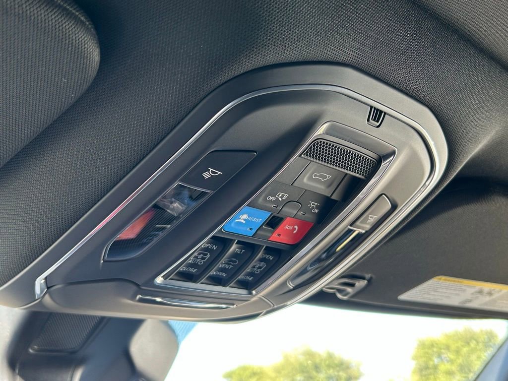 New 2025 Jeep Wagoneer L Series II w/ Premium Group I image 53