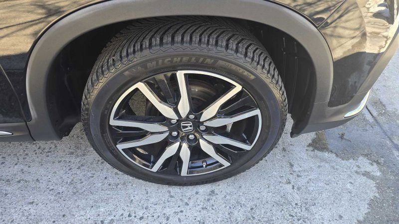 Used 2020 Honda Pilot Elite image 13