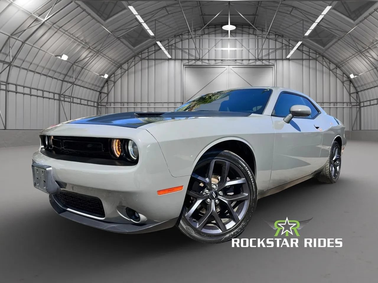 Used 2019 Dodge Challenger SXT w/ Blacktop Package RWD image 8