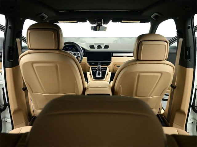 Used 2023 Porsche Cayenne S Platinum w/ Assistance Package image 46