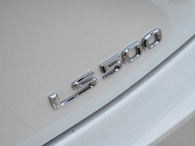 Used 2023 Lexus LS 500 w/ Interior Upgrade Package image 12