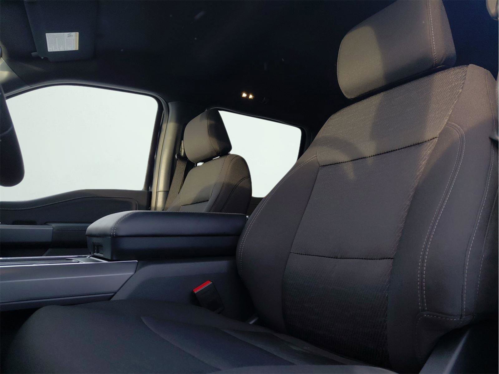 New 2026 Ford F150 XLT w/ Equipment Group 302A MID image 9