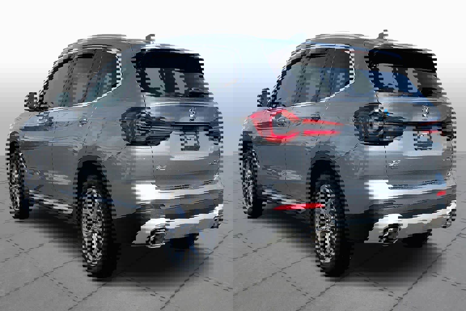 Certified 2023 BMW X3 xDrive30i w/ Convenience Package image 11