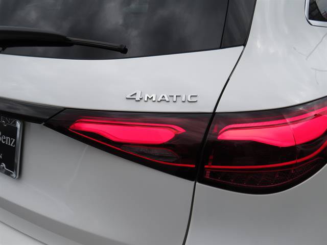 Used 2026 Mercedes-Benz GLC 300 4MATIC image 24