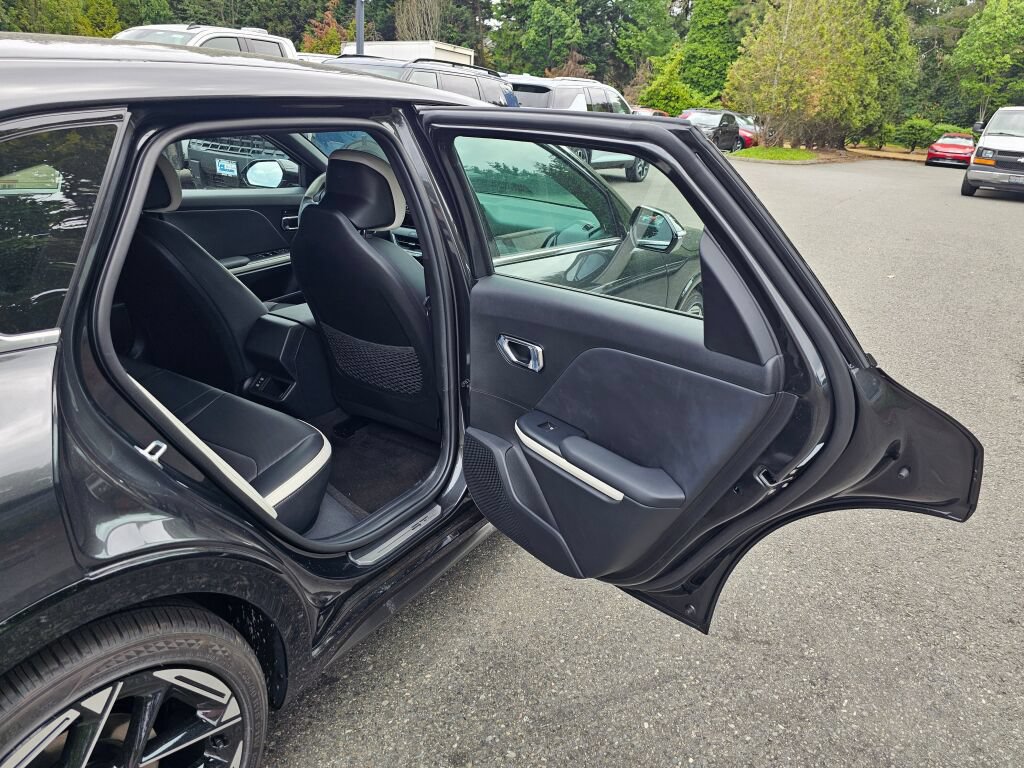 New 2026 Kia K4 GT-Line Turbo FWD image 25