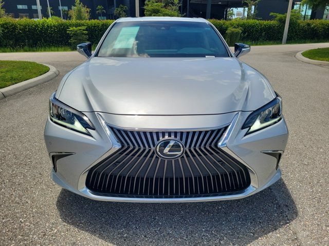 Used 2020 Lexus ES 350 w/ Premium Package FWD image 3